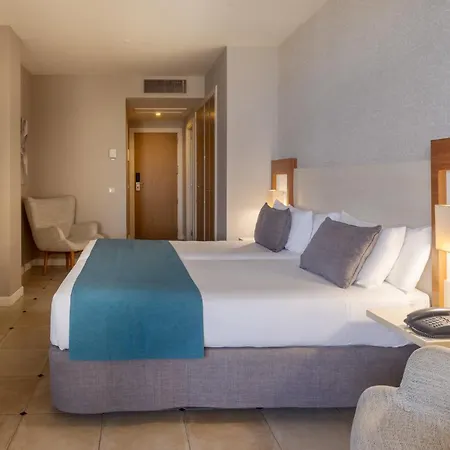 Ilunion 4* Фуэнхирола