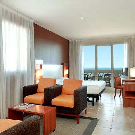 ホテル Ilunion 4*