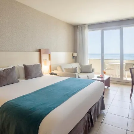 Hotel Ilunion 4*
