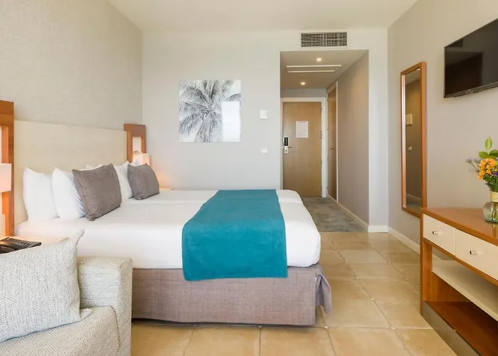 Ilunion Ξενοδοχείο