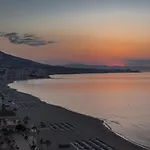 Ilunion فندق فوينخيرولا